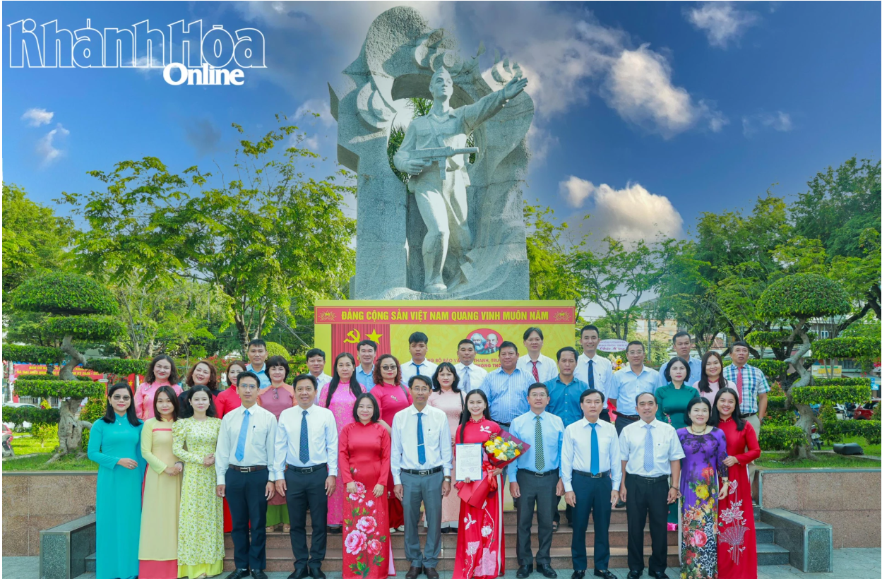 Khánh Hòa nâng cao chất lượng kết nạp, rà soát, sàng lọc đảng viên